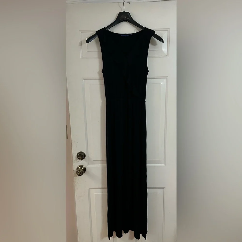 APT 9 Long Black Dress Size Small Very clean. Smoke free. Elegant. - Picture 1 of 11
